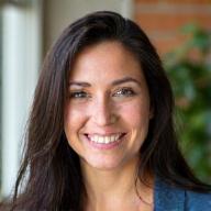 Elena Rodriguez, Nachhaltigkeits-Managerin